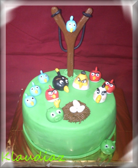 14.Angry Birds